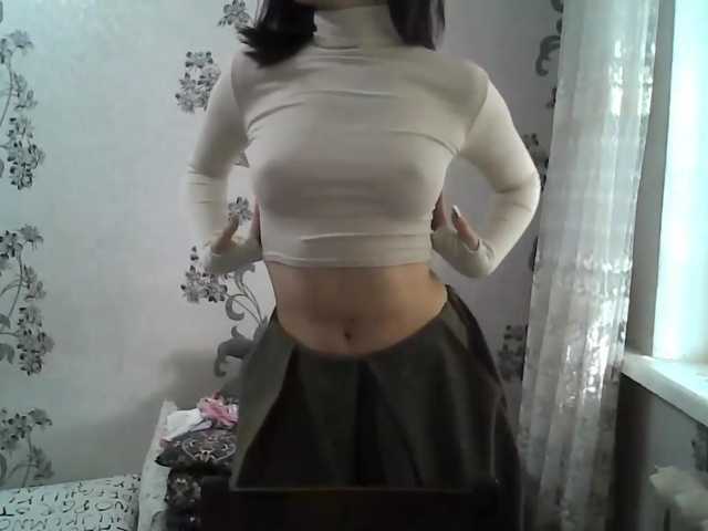 GlennisSarvis live cam on BongaCams
