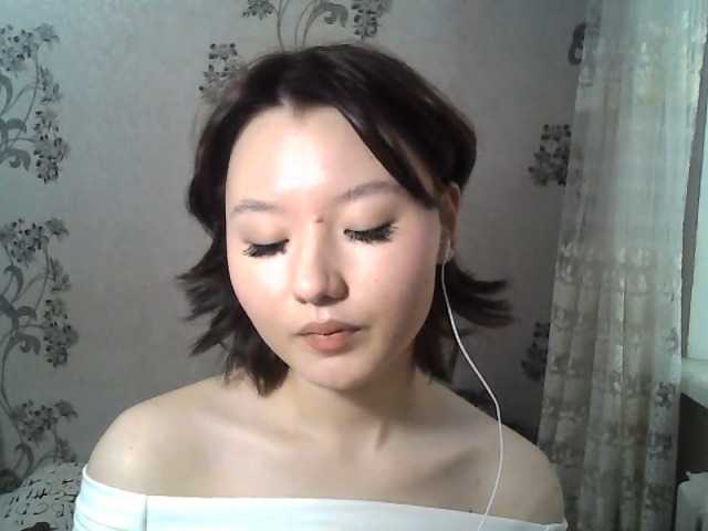 GlennisSarvis live cam on BongaCams