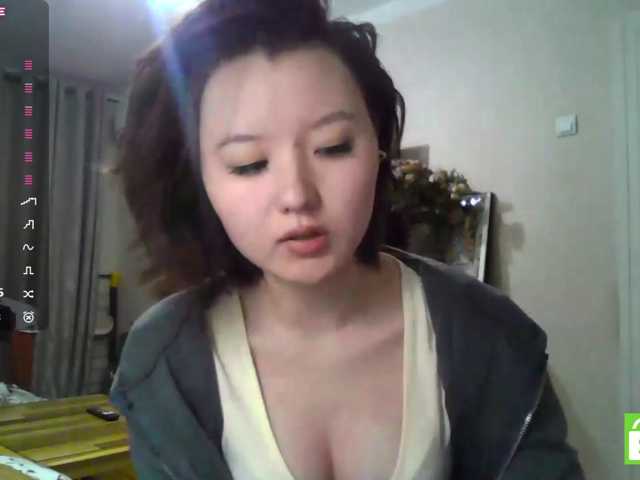 GlennisSarvis live cam on BongaCams