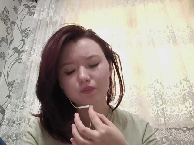 GlennisSarvis live cam on BongaCams