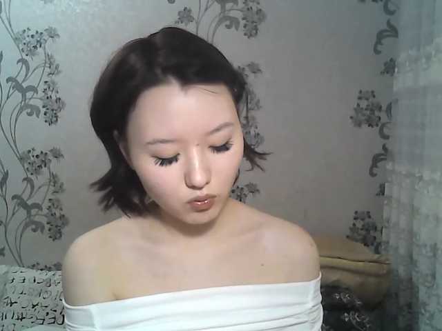 GlennisSarvis, en directo ahora en BongaCams