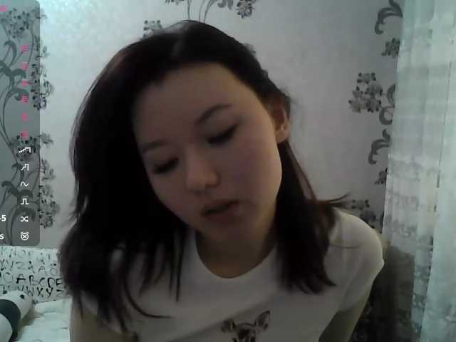 GlennisSarvis live cam on BongaCams