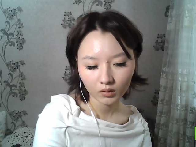 GlennisSarvis live cam on BongaCams