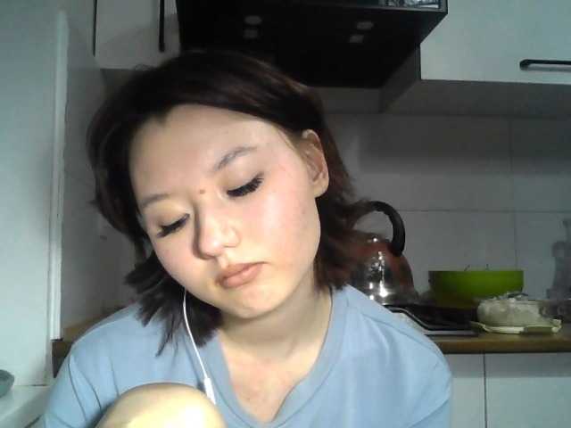 GlennisSarvis live cam on BongaCams