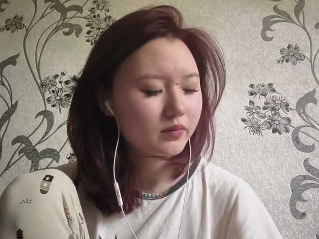 GlennisSarvis live cam on BongaCams