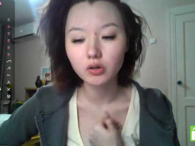 GlennisSarvis live cam on BongaCams