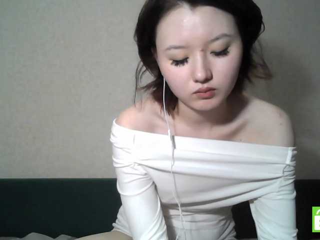 GlennisSarvis live cam on BongaCams