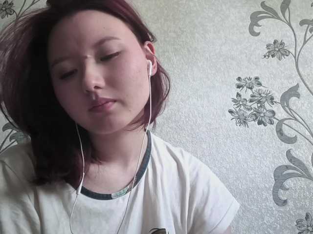 GlennisSarvis live cam on BongaCams