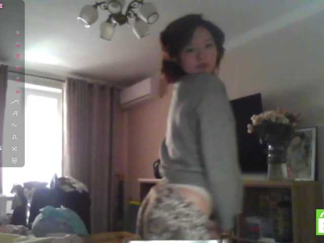 GlennisSarvis live cam on BongaCams