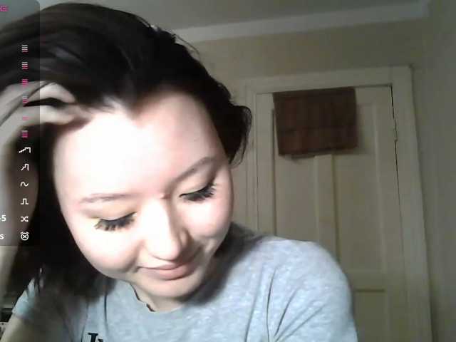 GlennisSarvis live cam on BongaCams
