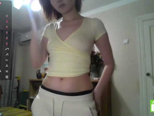 GlennisSarvis live cam on BongaCams