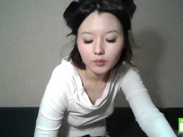 GlennisSarvis live cam on BongaCams