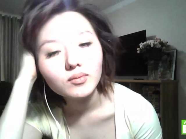 GlennisSarvis live cam on BongaCams