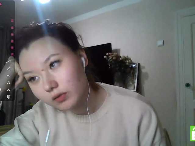 GlennisSarvis live cam on BongaCams