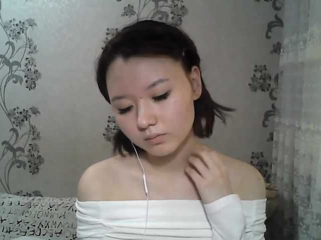 GlennisSarvis live cam on BongaCams