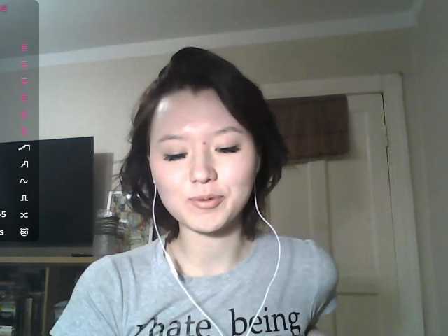 GlennisSarvis live cam on BongaCams