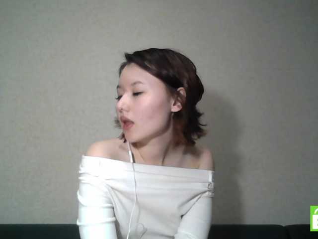 GlennisSarvis live cam on BongaCams