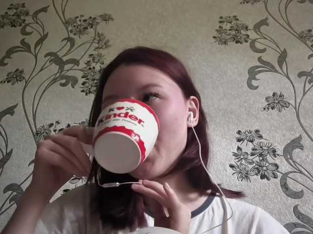 GlennisSarvis live cam on BongaCams