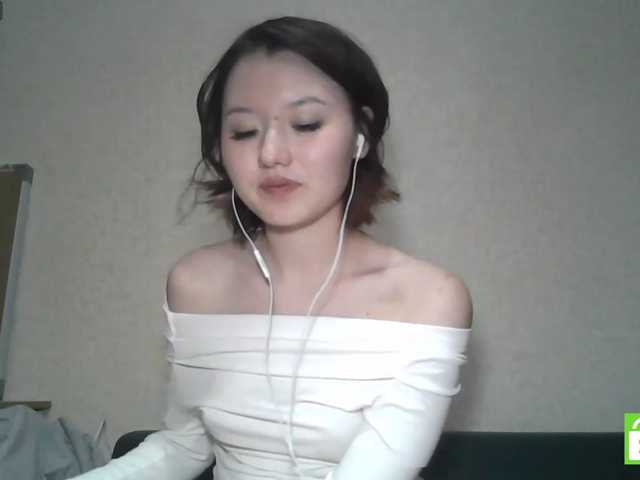 GlennisSarvis live cam on BongaCams