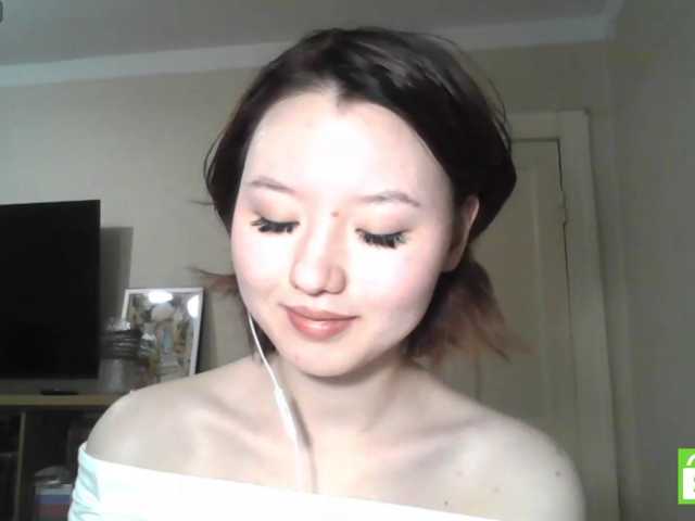 GlennisSarvis live cam on BongaCams