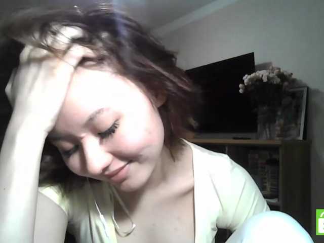 GlennisSarvis live cam on BongaCams