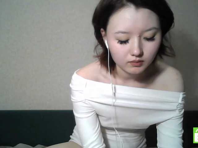 GlennisSarvis live cam on BongaCams