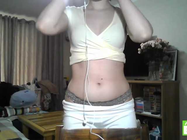 GlennisSarvis live cam on BongaCams