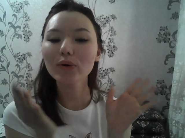GlennisSarvis live cam on BongaCams