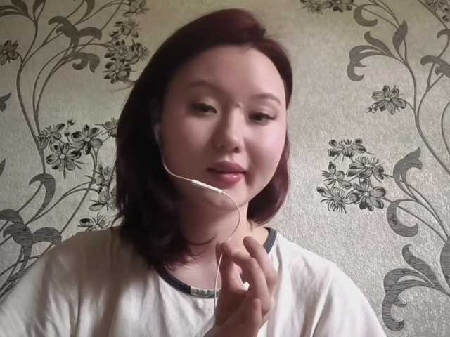 GlennisSarvis live cam on BongaCams