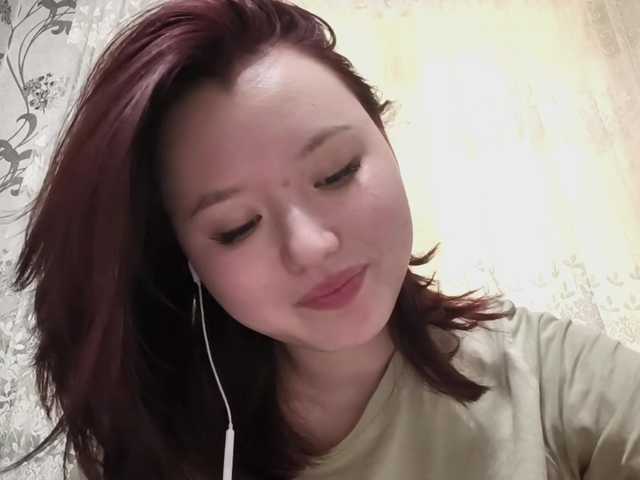 GlennisSarvis live cam on BongaCams