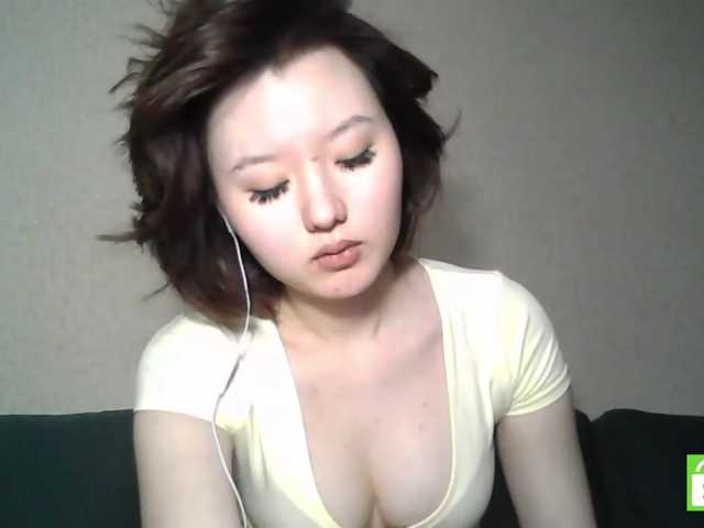 GlennisSarvis live cam on BongaCams
