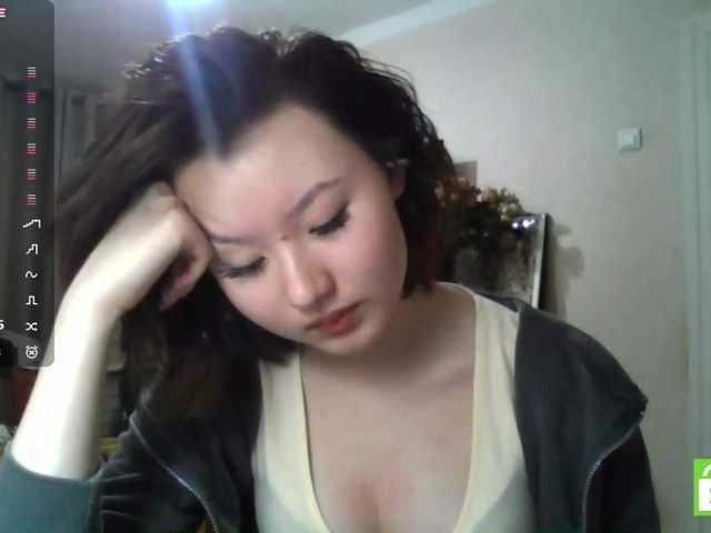 GlennisSarvis live cam on BongaCams