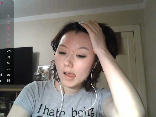 GlennisSarvis live cam on BongaCams