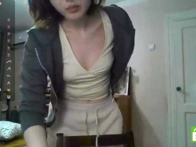 GlennisSarvis live cam on BongaCams