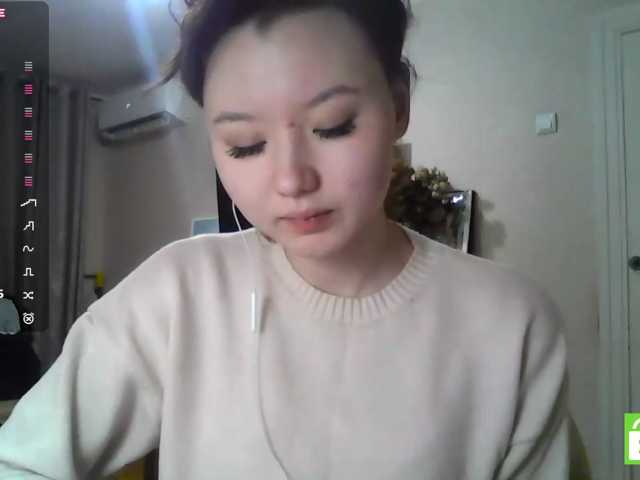 GlennisSarvis live cam on BongaCams