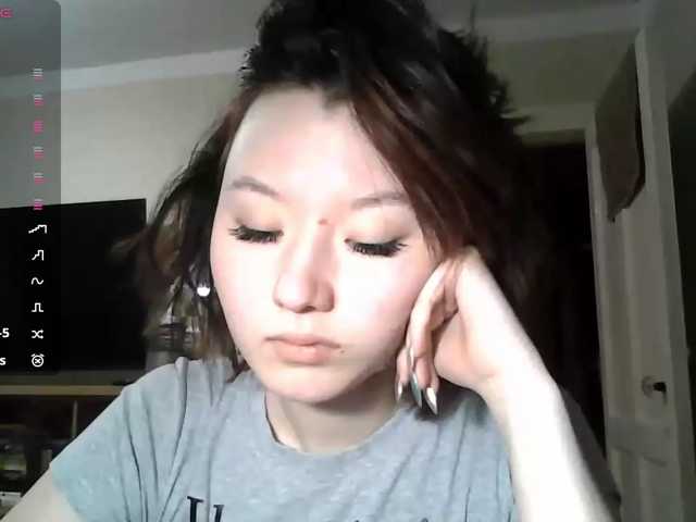 GlennisSarvis live cam on BongaCams