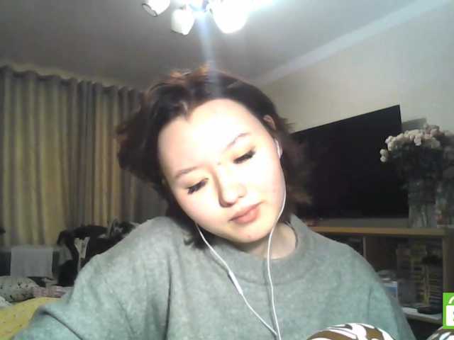 GlennisSarvis live cam on BongaCams