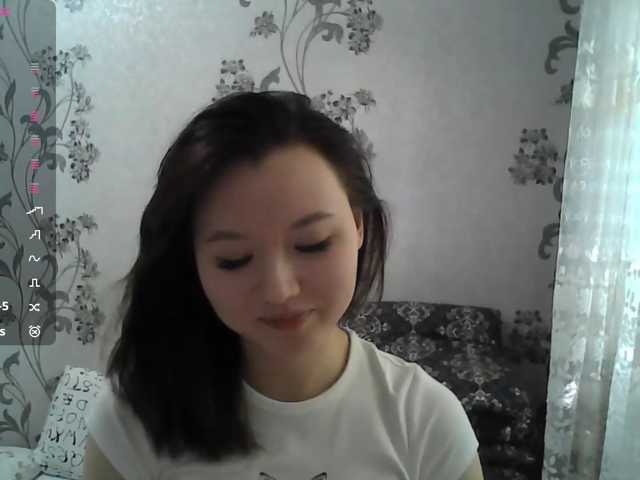 GlennisSarvis live cam on BongaCams
