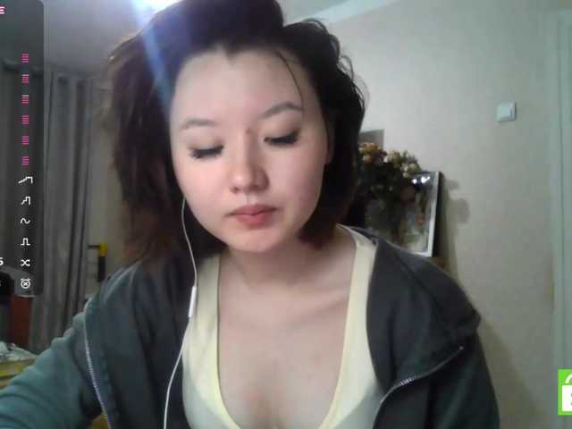 GlennisSarvis live cam on BongaCams