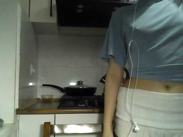 GlennisSarvis live cam on BongaCams