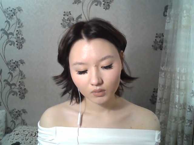 GlennisSarvis live cam on BongaCams