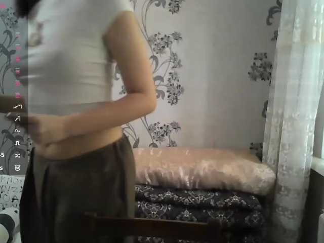 GlennisSarvis live cam on BongaCams