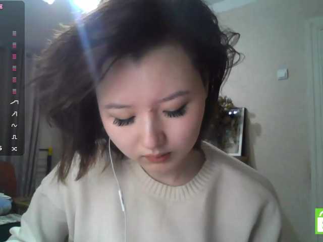 GlennisSarvis live cam on BongaCams