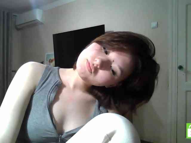 Modelo: GlennisSarvis