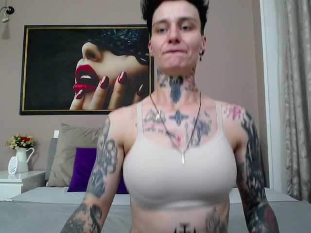 KennysXX live cam on BongaCams