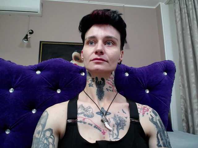 KennysXX live cam on BongaCams