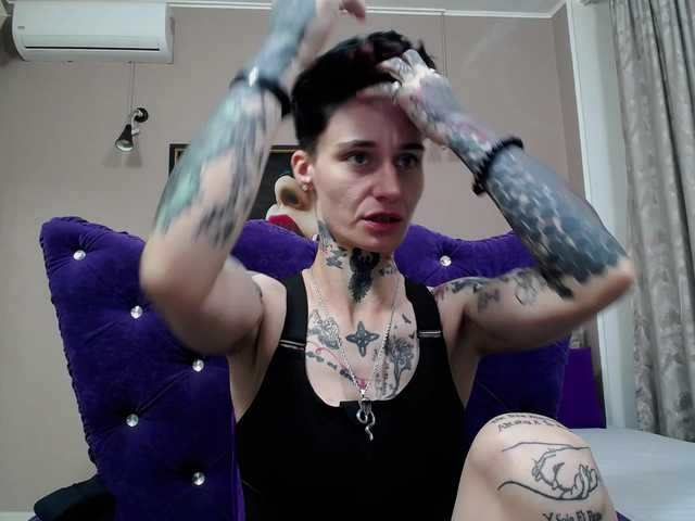 KennysXX live cam on BongaCams