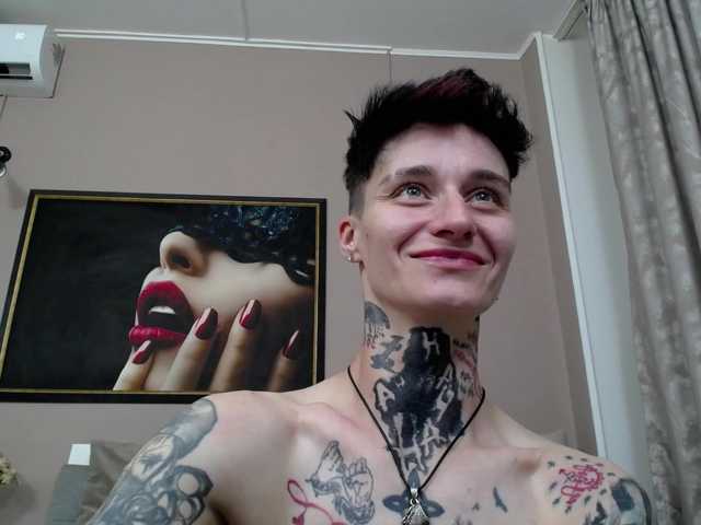 KennysXX live cam on BongaCams