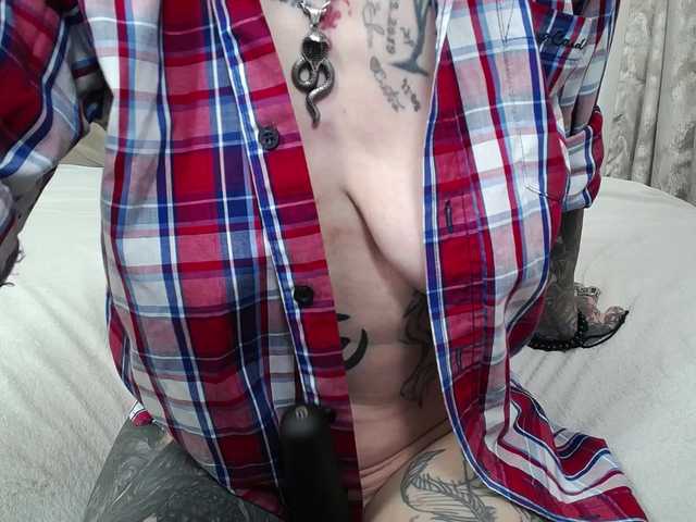 KennysXX live cam on BongaCams