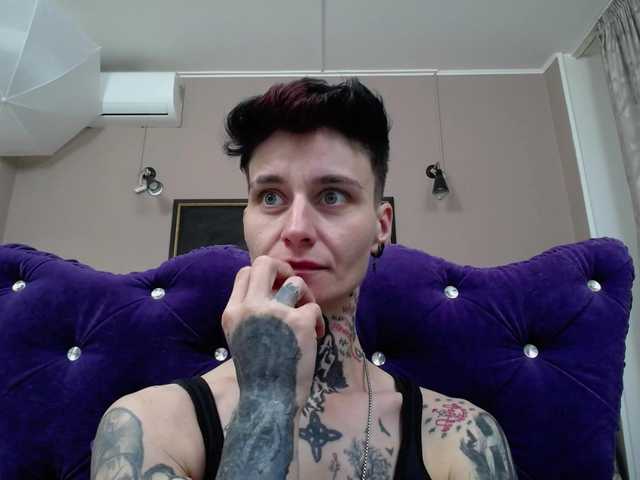 KennysXX live cam on BongaCams